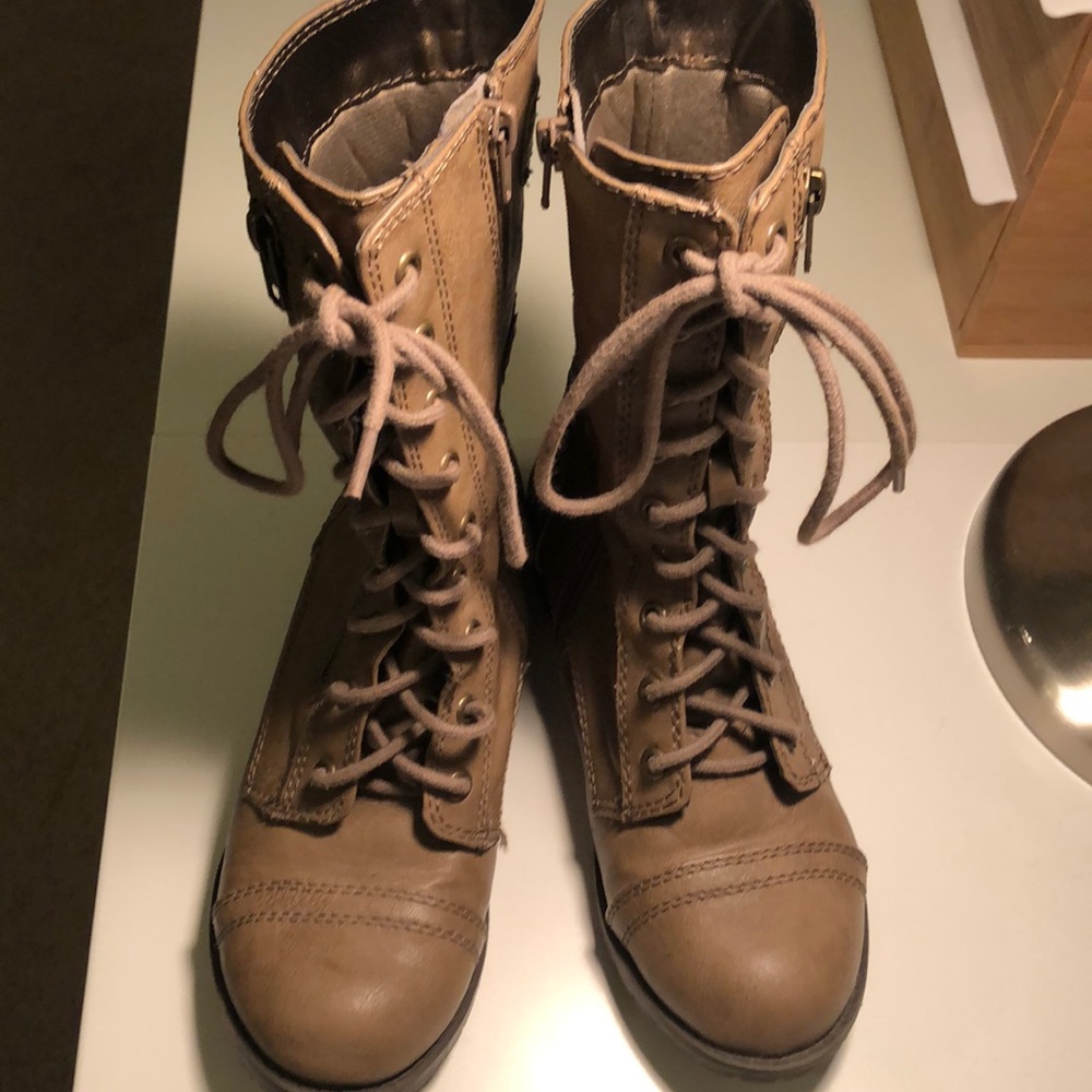 Boots tan